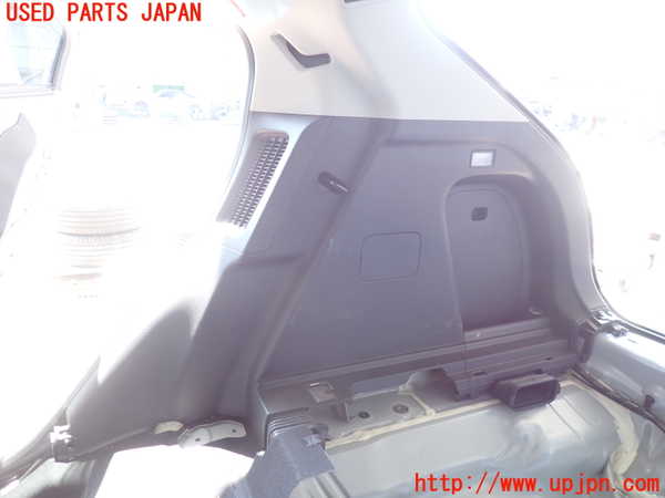 2UPJ-9239007675]ヴェゼル ハイブリッド(e：HEV)(RV5)右リアピラートリム 中古_3