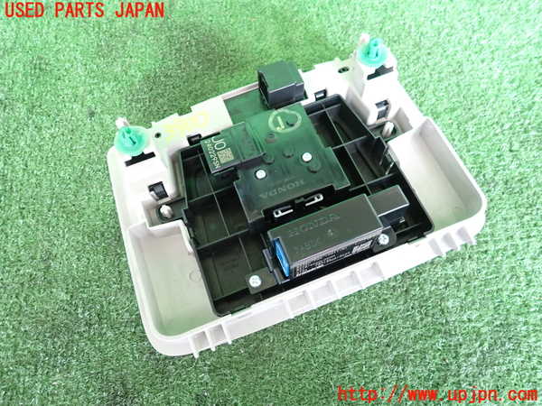 2UPJ-9239006411]ヴェゼル ハイブリッド(e：HEV)(RV5)ルームランプ1(1列目真中) 中古_2