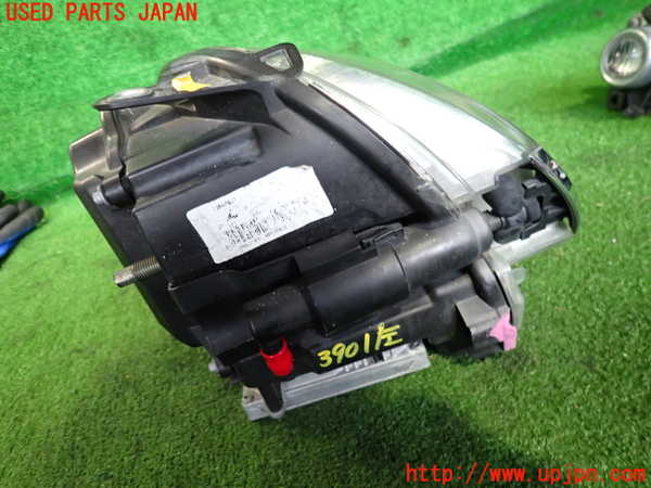 2UPJ-9239011132]アバルト・595(312142)左ヘッドライト HID 中古_2
