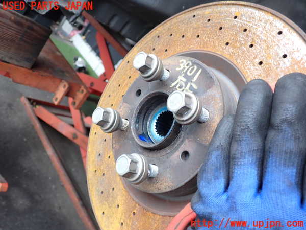 2UPJ-9239014290]アバルト・595(312142)右フロントナックルハブ 中古_2