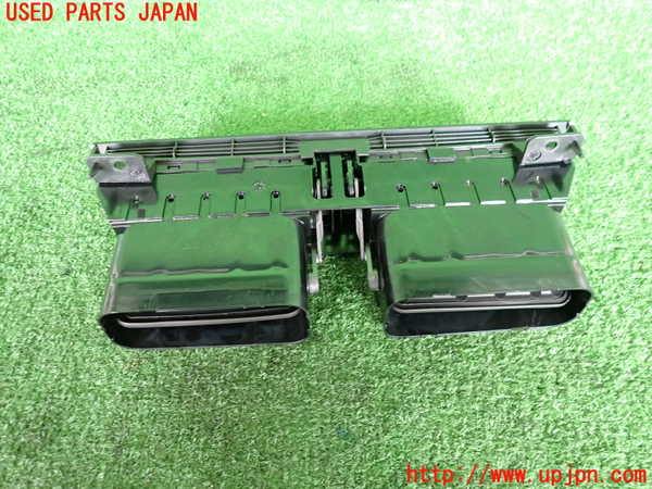 2UPJ-9239017526]アバルト・595(312142)エアコン吹き出し口1 (真中) 中古_2