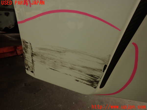 2UPJ-9239021610]レクサス・RC F(USC10)リアバンパー 中古_3