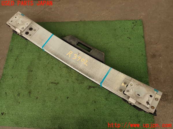 2UPJ-9239021614]レクサス・RC F(USC10)リアバンパーホースメント 中古_2