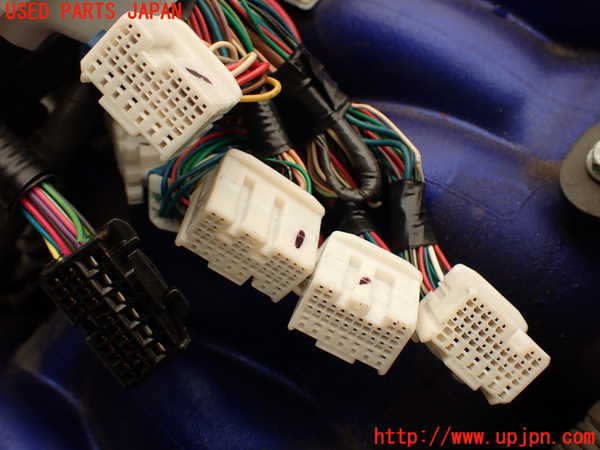 2UPJ-9239022010]レクサス・RC F(USC10)エンジン 2UR-GSE 中古_3