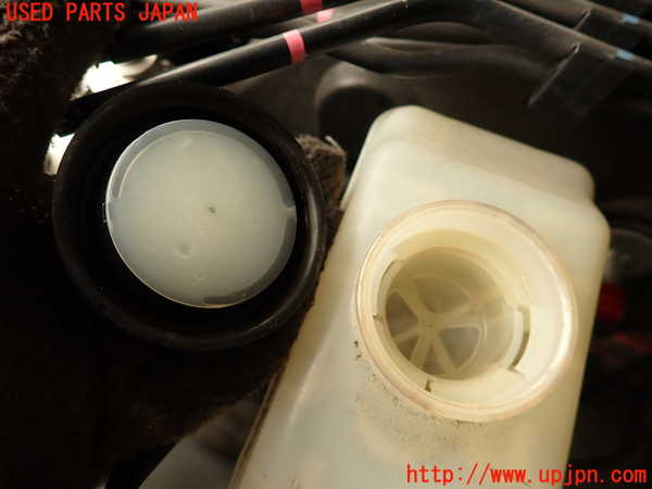 2UPJ-9239024050]レクサス・RC F(USC10)ブレーキマスターシリンダー 中古_3