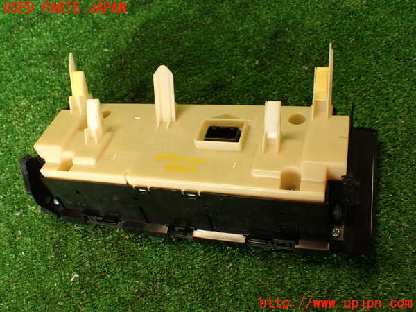 2UPJ-9239026066]レクサス・RC F(USC10)エアコンスイッチ1 中古_3