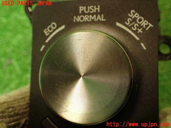 2UPJ-9239026307]レクサス・RC F(USC10)スイッチ2 (走行モード切替、トラクションコントロールOFF、SNOW) 中古_2