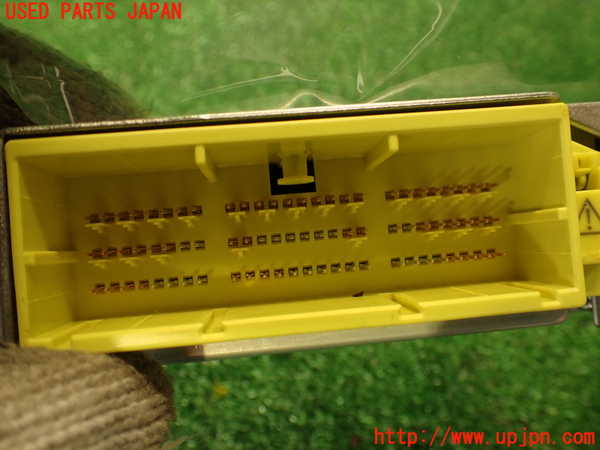 2UPJ-9239026145]レクサス・RC F(USC10)エアバッグコンピューター (展開済) 中古_3