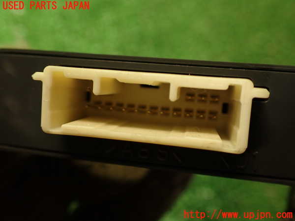 2UPJ-9239026153]レクサス・RC F(USC10)コンピューター8 中古_3