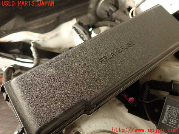 2UPJ-9239026742]レクサス・RC F(USC10)ヒューズボックス2 中古_2