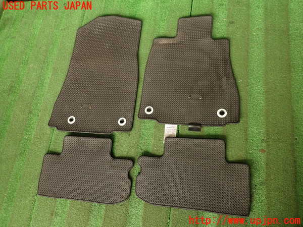 2UPJ-9239027800]レクサス・RC F(USC10)フロアマット 中古_5