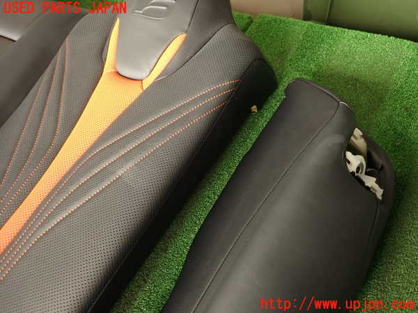 2UPJ-9239027385]レクサス・RC F(USC10)リアシート 中古_2