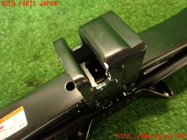 2UPJ-9239027805]レクサス・RC F(USC10)車載工具 中古_4