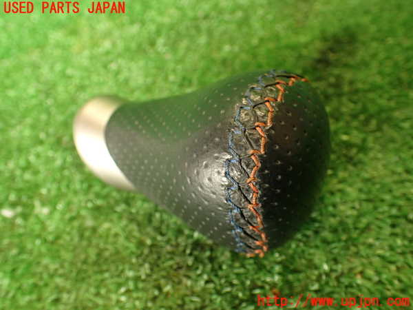 2UPJ-9239027570]レクサス・RC F(USC10)シフトノブ 中古_2