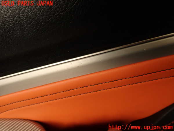 2UPJ-9239021234]レクサス・RC F(USC10)右ドア内張り 中古_3