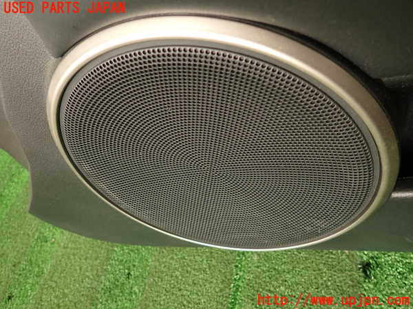 2UPJ-9239021234]レクサス・RC F(USC10)右ドア内張り 中古_4