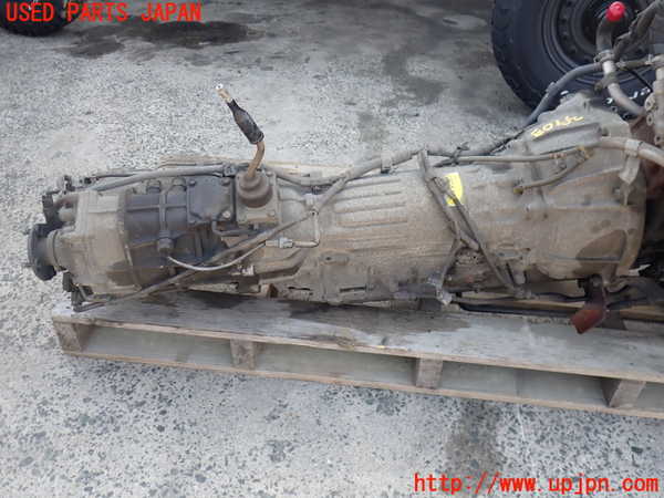 2UPJ-9239033010]ハイラックスサーフ(RZN185W)ミッション AT 3RZ-FE 4WD 中古_2