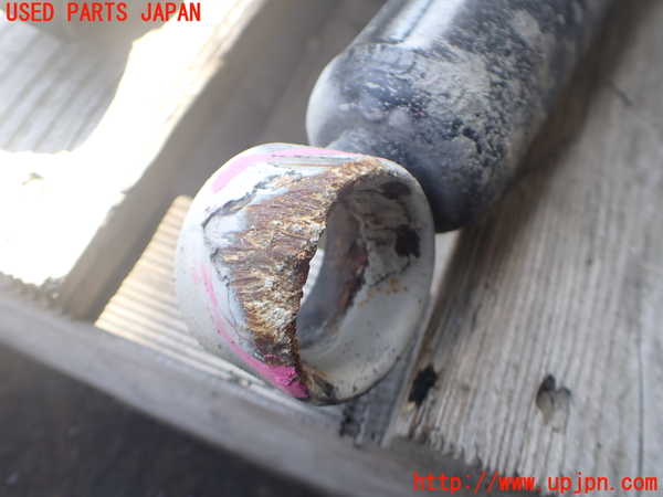 2UPJ-9239035075]ハイラックスサーフ(RZN185W)左リアショックアブソーバー ジャンク_2