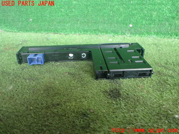 2UPJ-9239036306]ハイラックスサーフ(RZN185W)スイッチ1(ECT デフォガー等) 中古_2