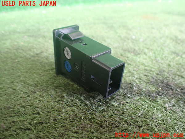 2UPJ-9239036307]ハイラックスサーフ(RZN185W)スイッチ2(AC100V) 中古_2