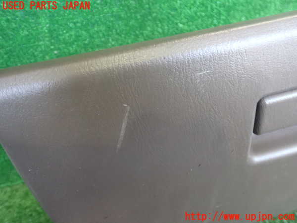 2UPJ-9239037516]ハイラックスサーフ(RZN185W)グローブボックス1 中古_3