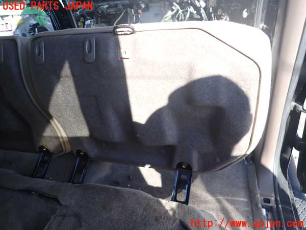 2UPJ-9239037145]ハイラックスサーフ(RZN185W)右2列目シート 中古_5