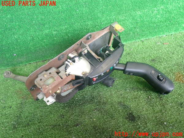 2UPJ-9239037555]ハイラックスサーフ(RZN185W)ATシフトレバー 中古_2