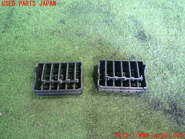 2UPJ-9239037526]ハイラックスサーフ(RZN185W)エアコン吹き出し口1(真中) 中古_2