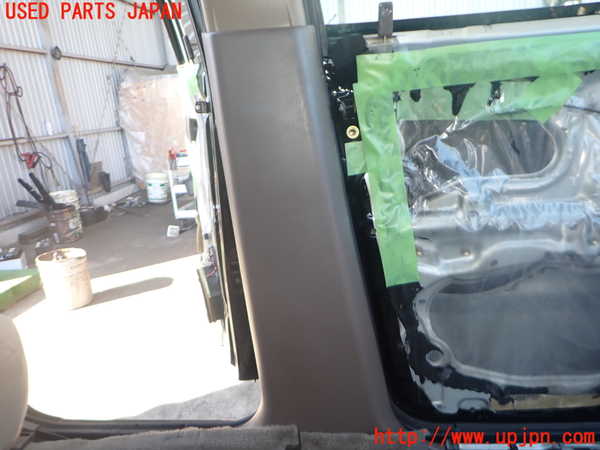 2UPJ-9239037670]ハイラックスサーフ(RZN185W)左センターピラートリム 中古_3