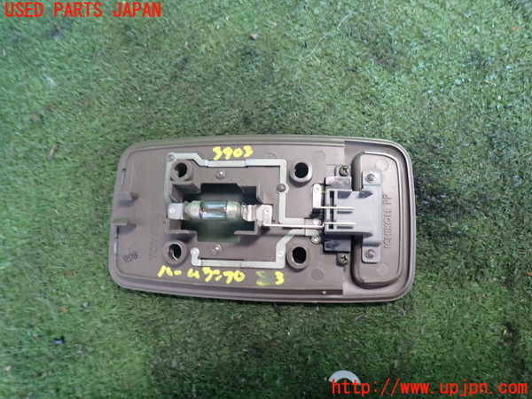 2UPJ-9239036413]ハイラックスサーフ(RZN185W)ルームランプ3(ラゲッジ) 中古_2