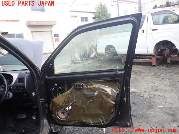 1UPJ-9239041230]テリオスキッド(J131G)右前ドア ASAHI M2H3 中古_4