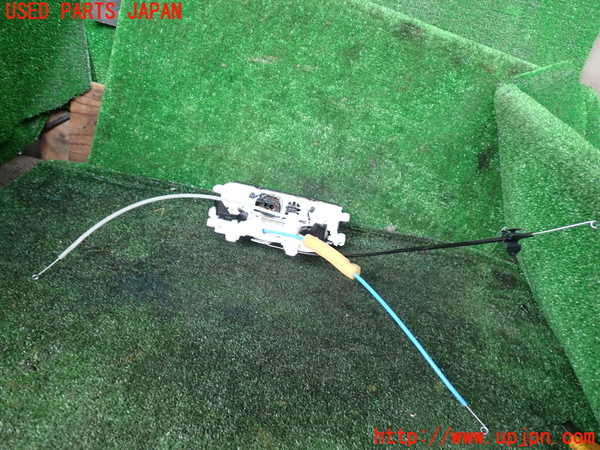 1UPJ-9239046066]テリオスキッド(J131G)エアコンスイッチ1 中古_3