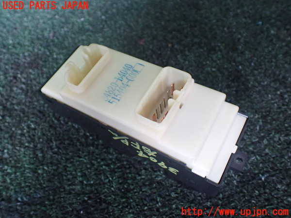 1UPJ-9239046240]テリオスキッド(J131G)右前パワーウィンドウスイッチ 中古_2