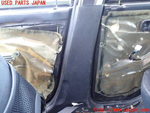 1UPJ-9239047665]テリオスキッド(J131G)右センターピラートリム 中古_3