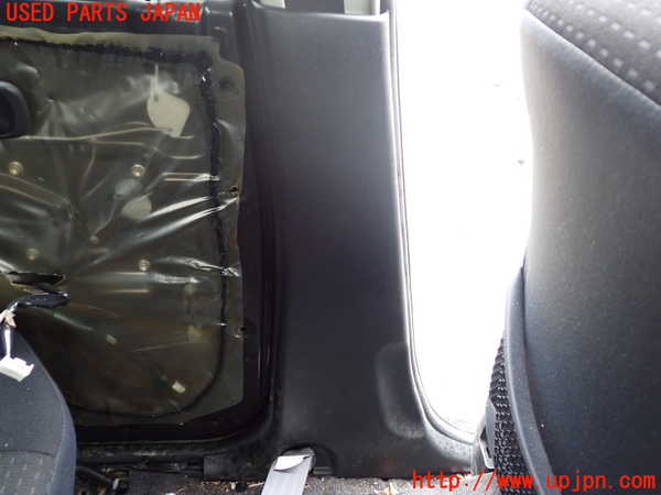 1UPJ-9239047670]テリオスキッド(J131G)左センターピラートリム 中古_3