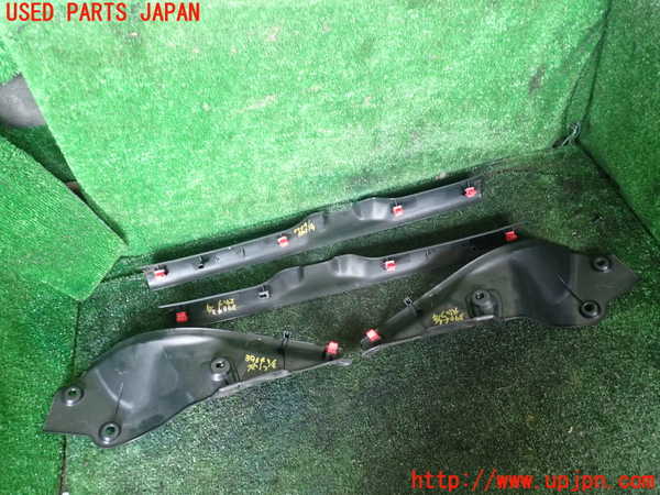 1UPJ-9239047740]テリオスキッド(J131G)スカッフプレート 中古_2