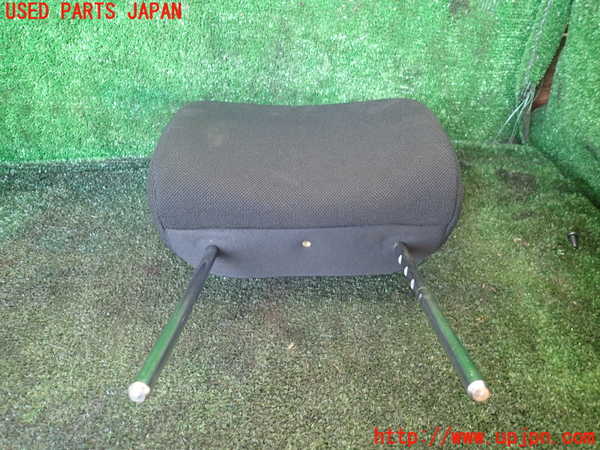 1UPJ-9239047070]テリオスキッド(J131G)助手席ヘッドレスト 中古_3
