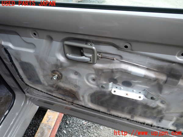1UPJ-9239051230]ジムニー(JA22W)右前ドア 中古 ASAHI M2H3 43R-00033_3
