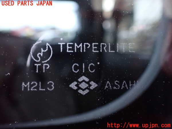 1UPJ-9239051382]ジムニー(JA22W)左クォーターガラス 中古 ASAHI M2L3_3