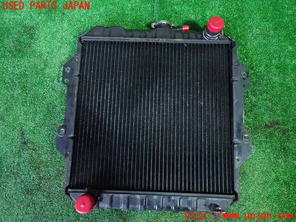 1UPJ-9239052321]ジムニー(JA22W)ラジエーター1 中古_2