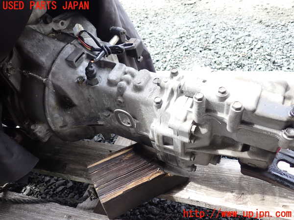 1UPJ-9239053200]ジムニー(JA22W)ミッション MT K6A 4WD 中古_2