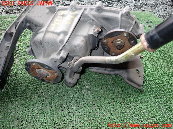 1UPJ-9239053300]ジムニー(JA22W)トランスファー 中古_2