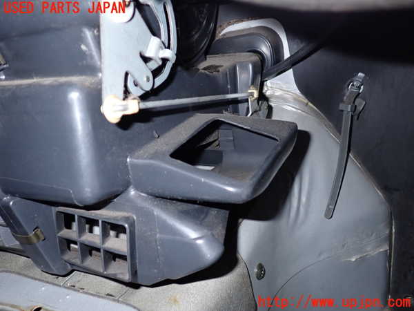 1UPJ-9239056081]ジムニー(JA22W)エバポレーター1 中古_3