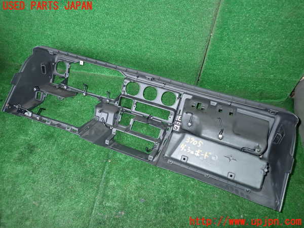 1UPJ-9239057505]ジムニー(JA22W)ダッシュボード 中古_5