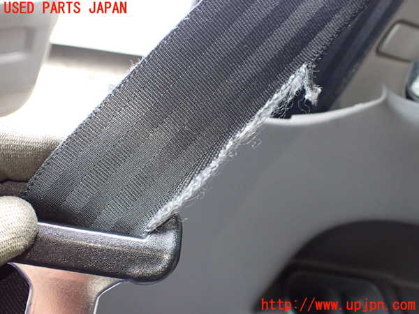 1UPJ-9239057045]ジムニー(JA22W)運転席シートベルト 中古_3