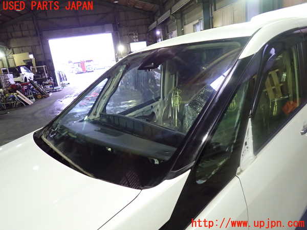 1UPJ-9239061195]セレナ e-POWER(GFC28)フロントガラス 中古 AGC M8131I 43R-010481_2