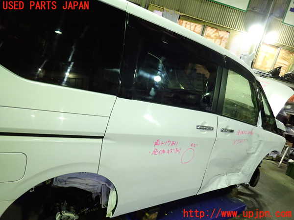 1UPJ-9239061290]セレナ e-POWER(GFC28)右後ドア 中古 AGC M2L3 43R-00150_2