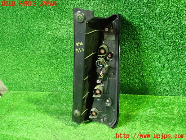 1UPJ-9239061536]セレナ e-POWER(GFC28)左テールランプ 中古_2