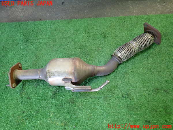 1UPJ-9239062661]セレナ e-POWER(GFC28)触媒1 中古_2