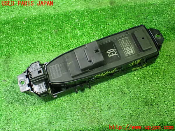 1UPJ-9239066240]セレナ e-POWER(GFC28)右前パワーウィンドウスイッチ 中古_2